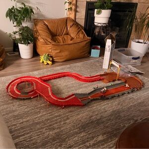 Super Mario K’nex racetrack